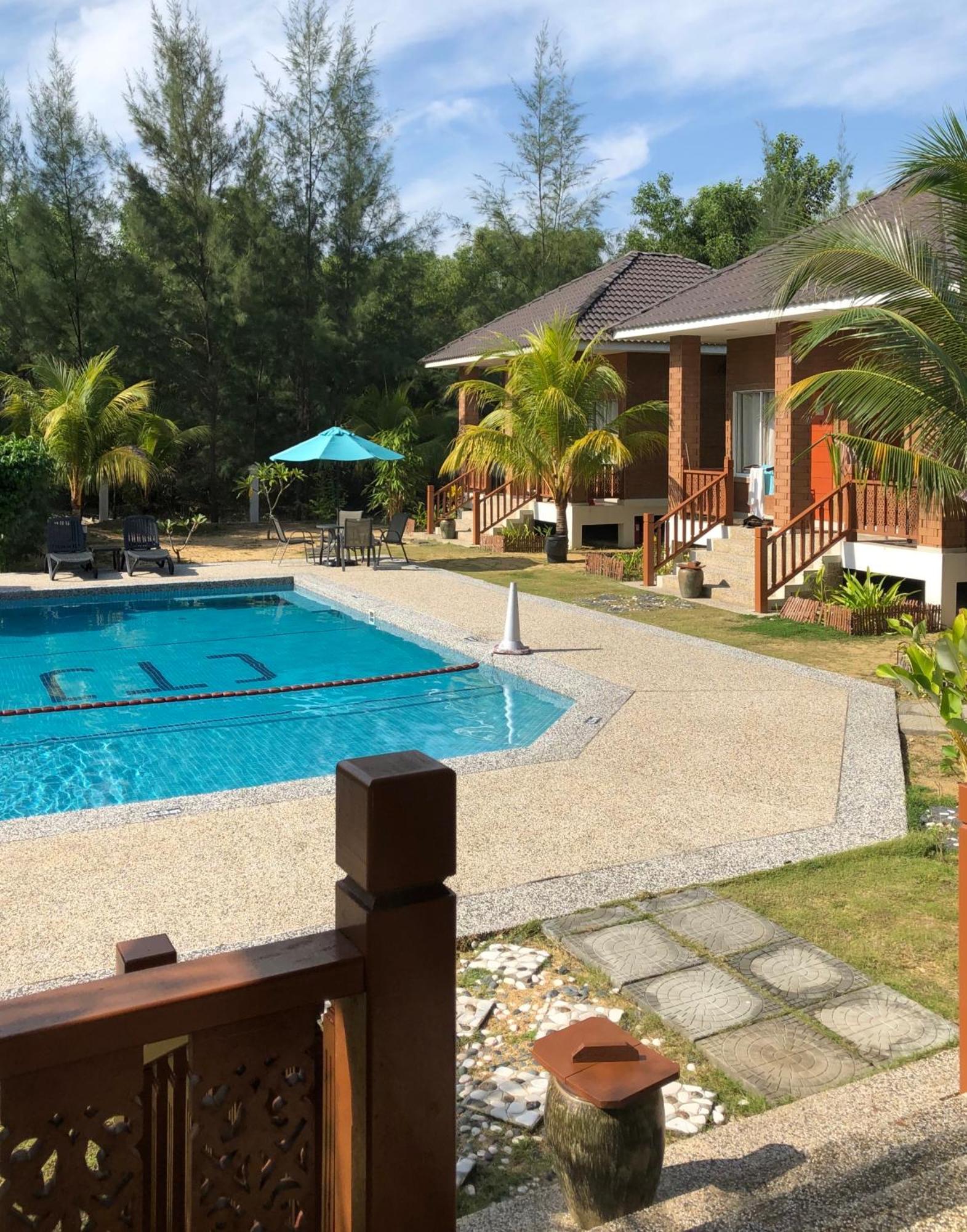 Casa Tanjung Jara Dungun Exterior foto